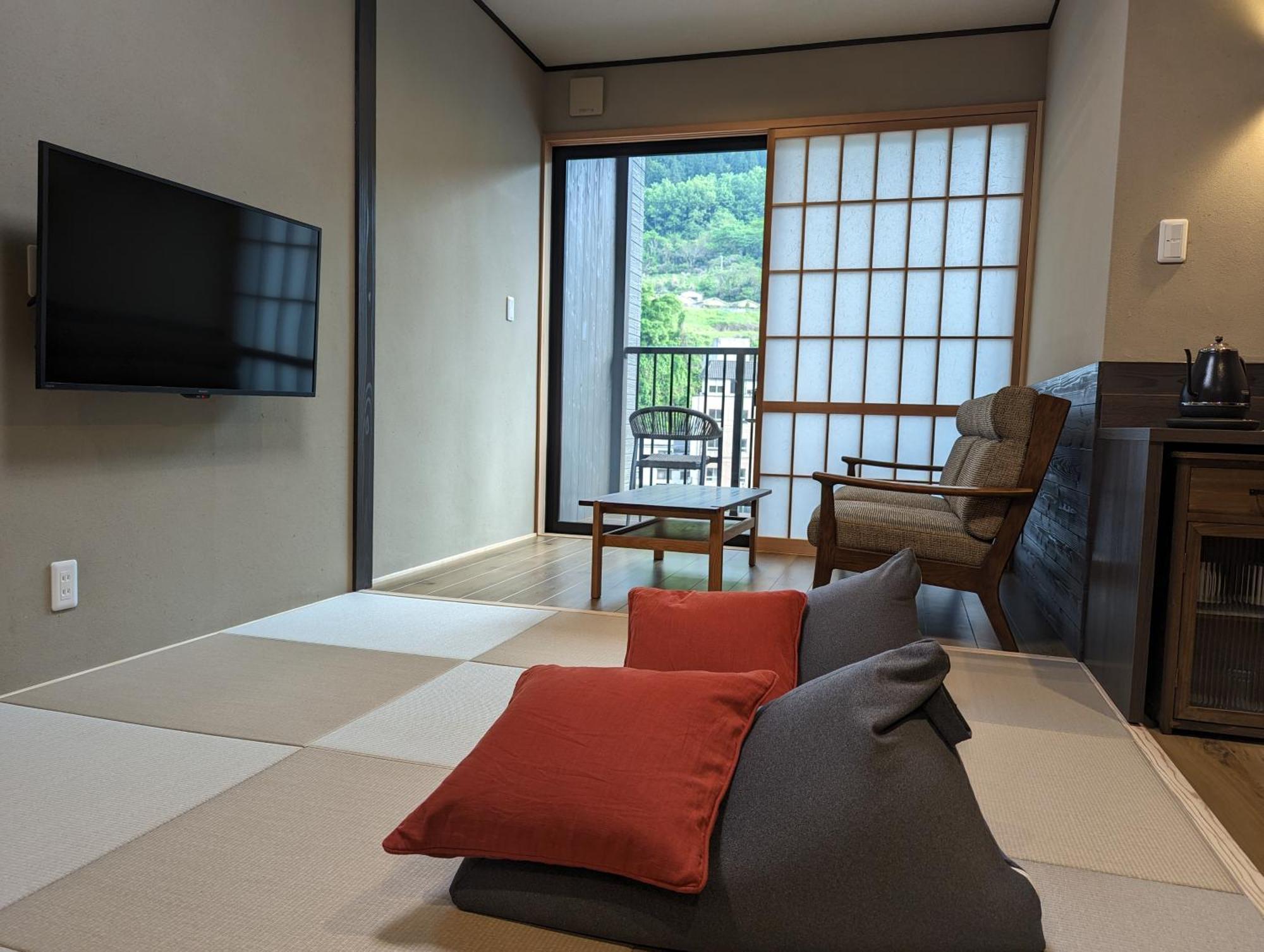 Tenryu Ryokan 3*